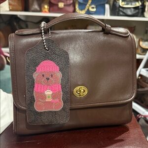 Coach Court Vintage Elegant Brown Leather Crossbody and Shoulder Handbag